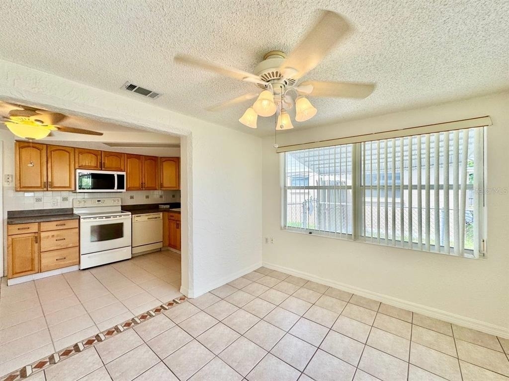 3131 Roxbury Drive - Photo 14