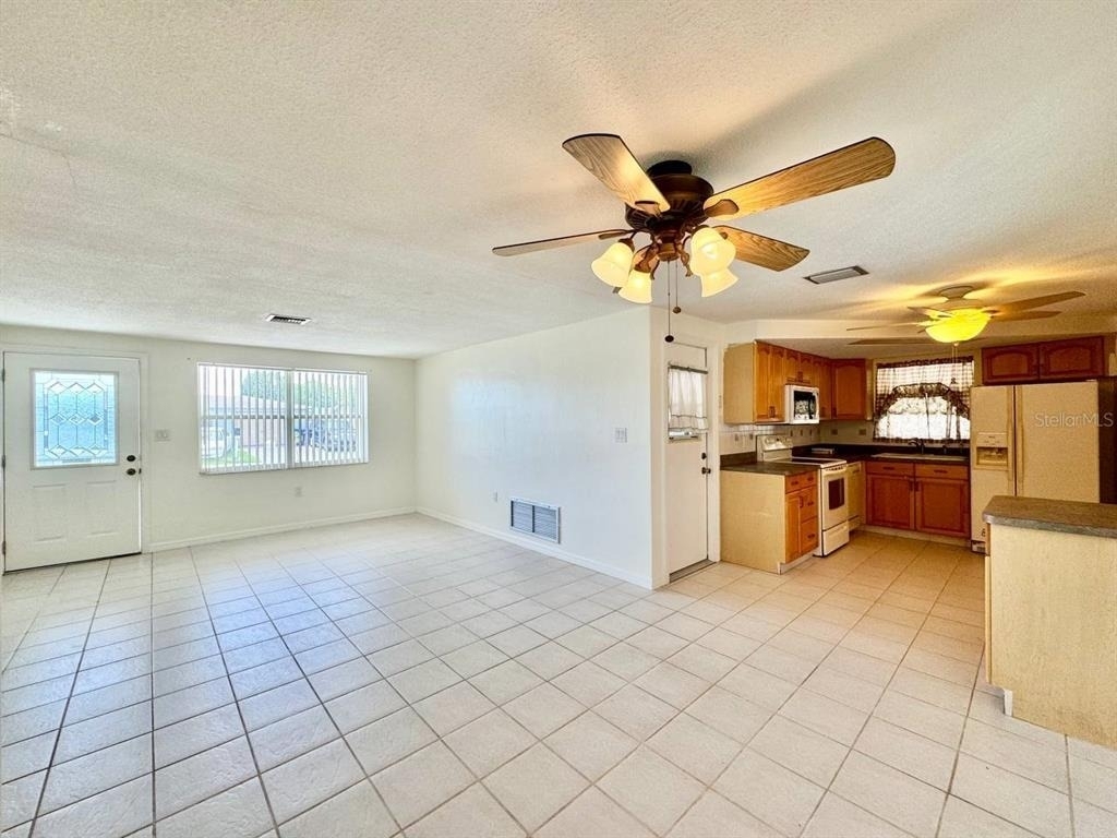 3131 Roxbury Drive - Photo 7