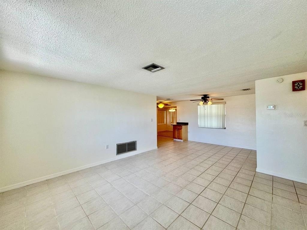 3131 Roxbury Drive - Photo 3