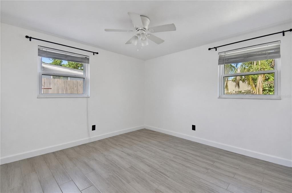 9616 Pine Ridge Avenue - Photo 13