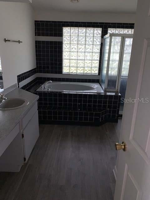 211 Oakwood Boulevard - Photo 7