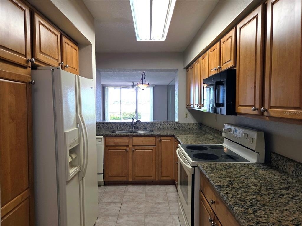 5801 Bahia Del Mar Circle - Photo 7