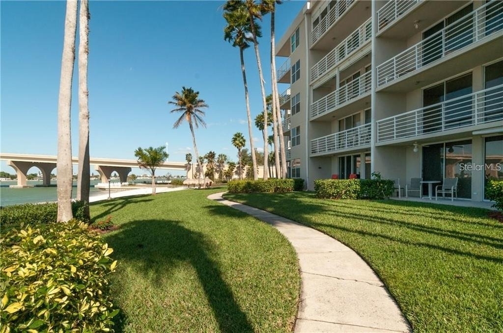 5801 Bahia Del Mar Circle - Photo 36