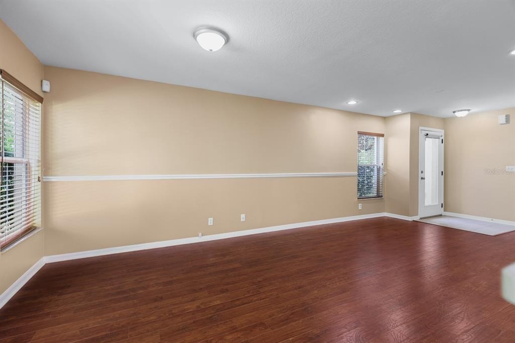 2916 Royal Tuscan Lane - Photo 8