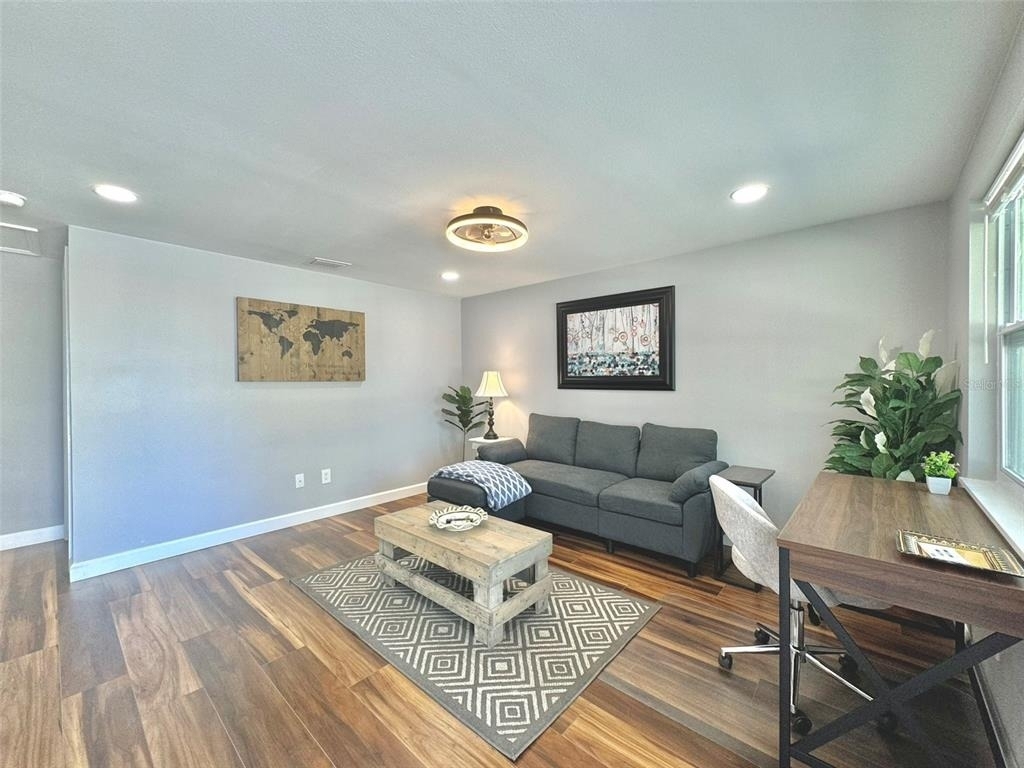 10656 101st Avenue - Photo 7