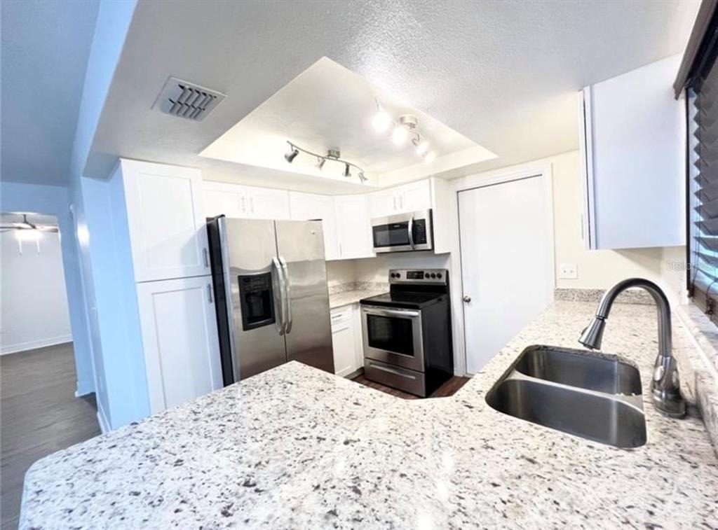 1336 Bramblewood Drive - Photo 5