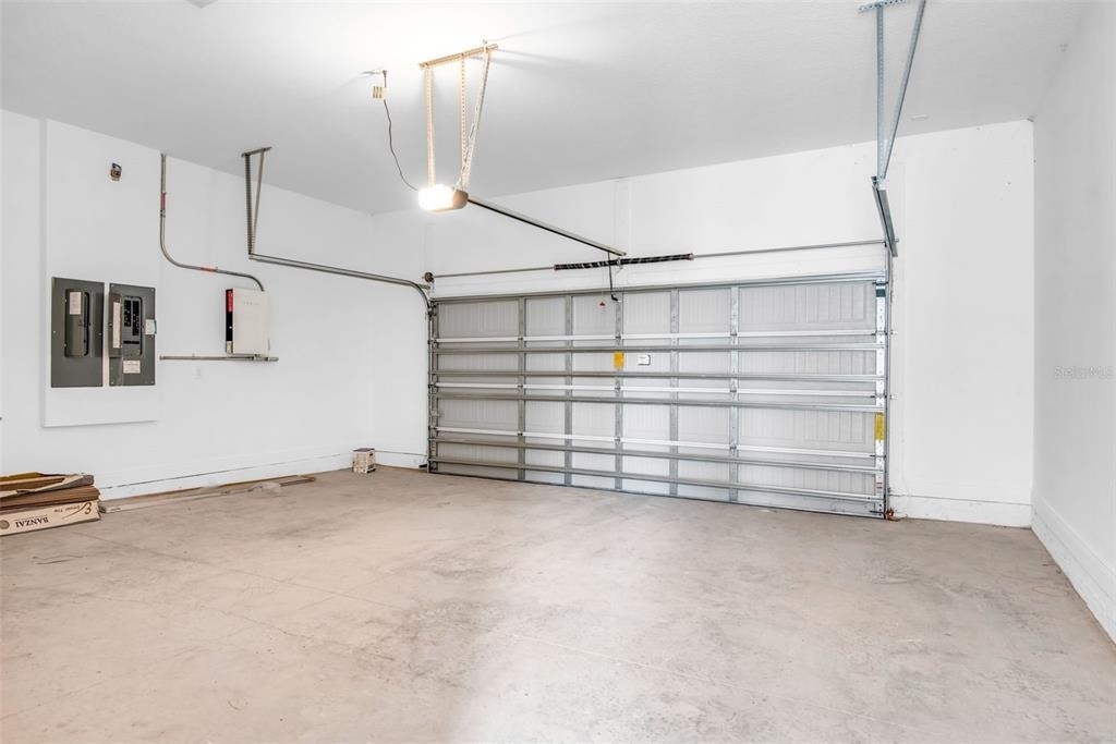 6492 Barnstorm Way - Photo 17