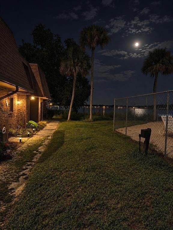1836 N Crystal Lake Drive - Photo 3