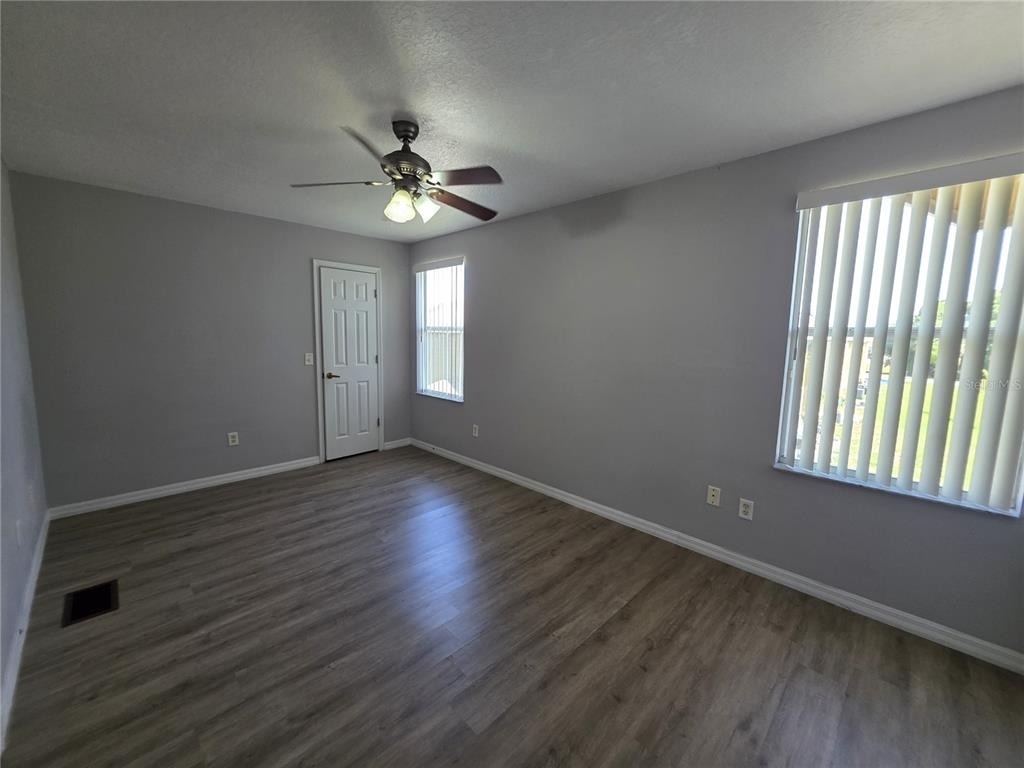 937 Washington Palm Loop - Photo 1