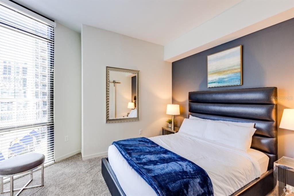 355 N Rosalind Avenue - Photo 8