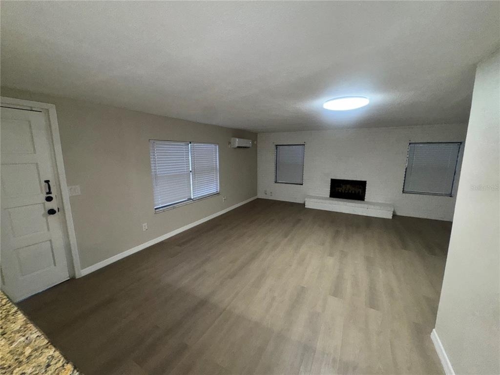 1111 Romano Avenue - Photo 2