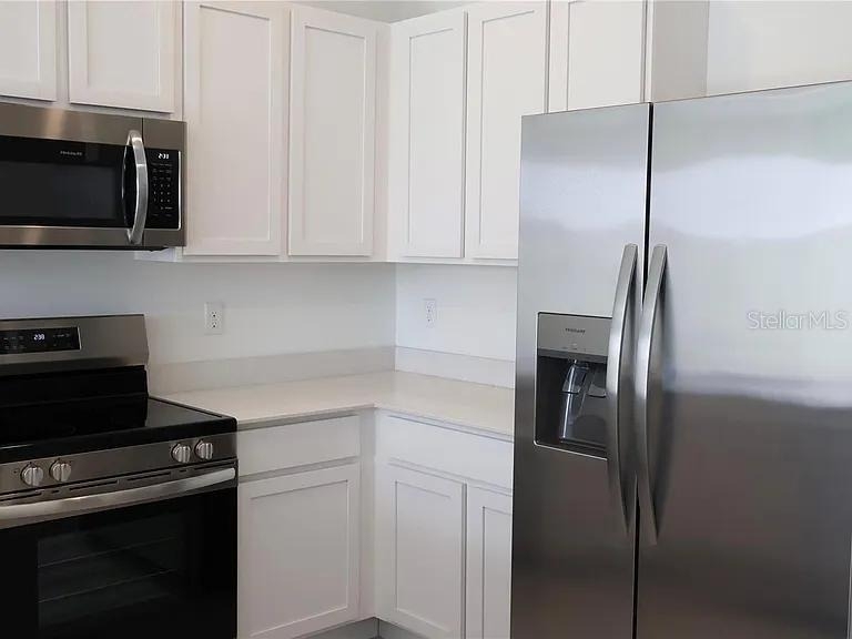 2452 Skyline Loop - Photo 4