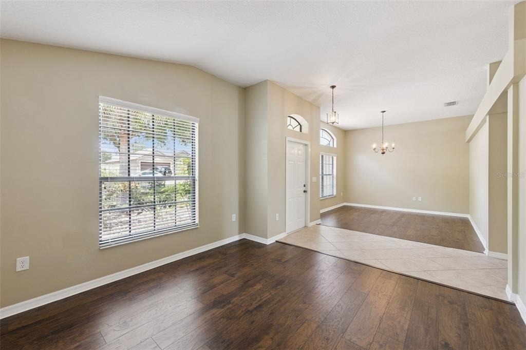 1106 Natural Oaks Drive - Photo 3