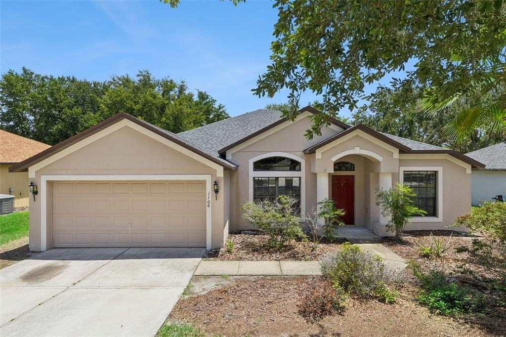 1106 Natural Oaks Drive - Photo 0