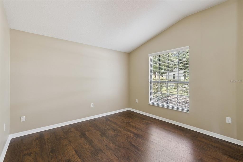 1106 Natural Oaks Drive - Photo 4