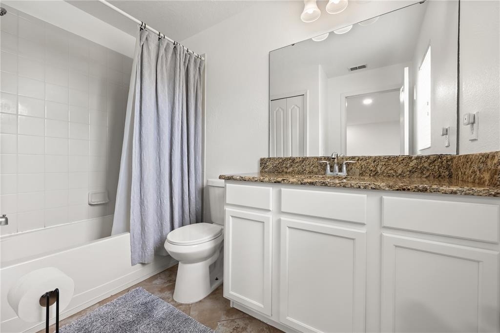 7668 Fairgrove Avenue - Photo 9
