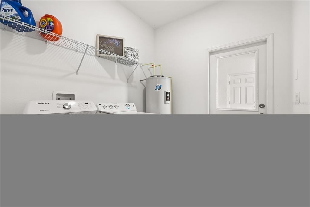 7668 Fairgrove Avenue - Photo 13