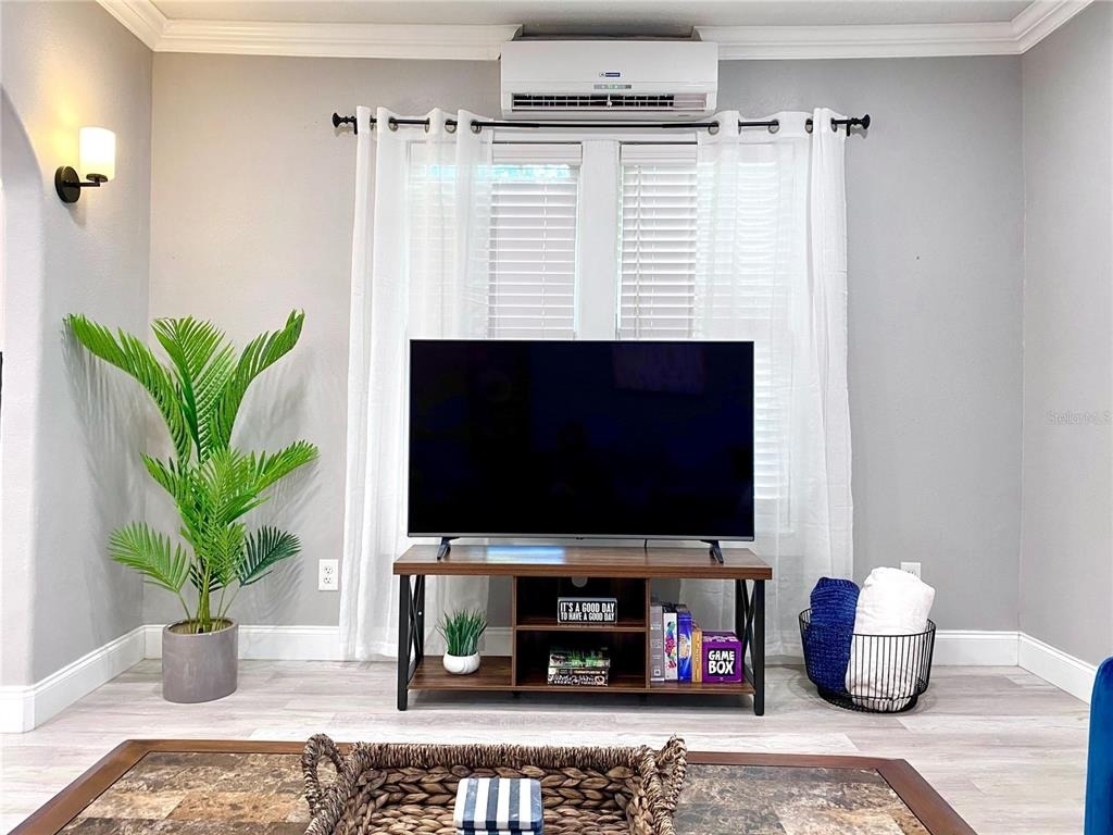 1708 Garvin Street - Photo 3