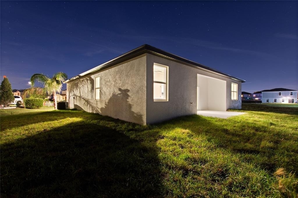 1057 Sabine Place - Photo 28