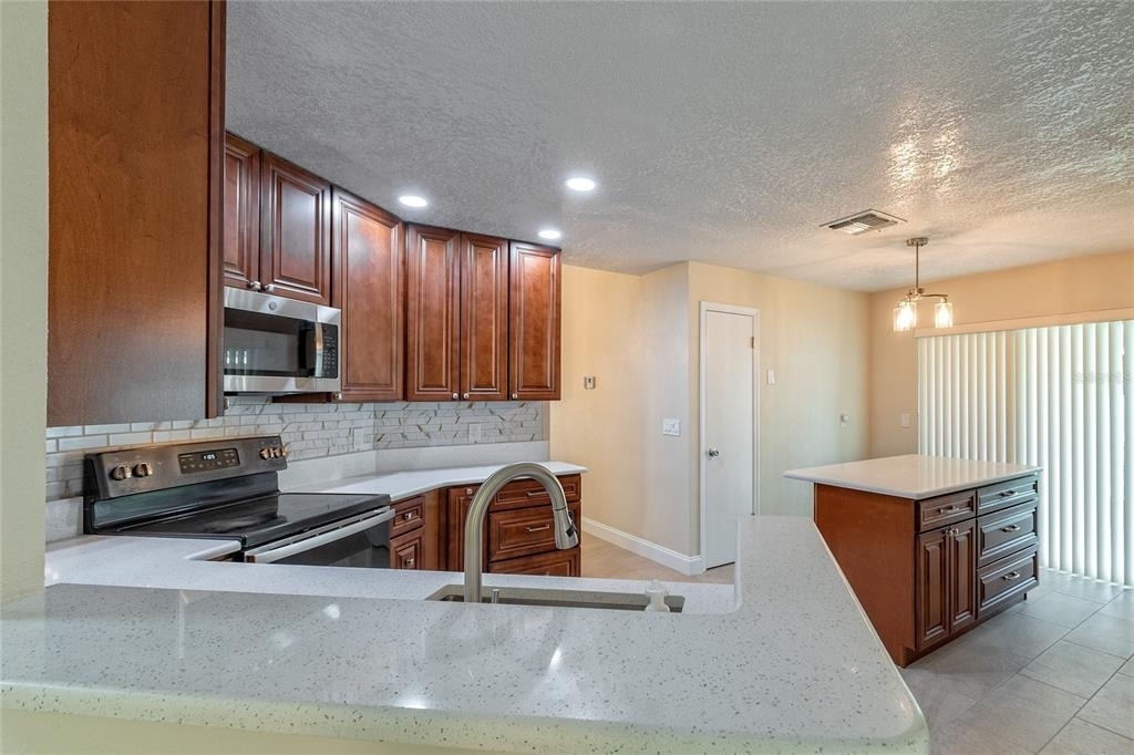 166 Alameda Drive - Photo 12