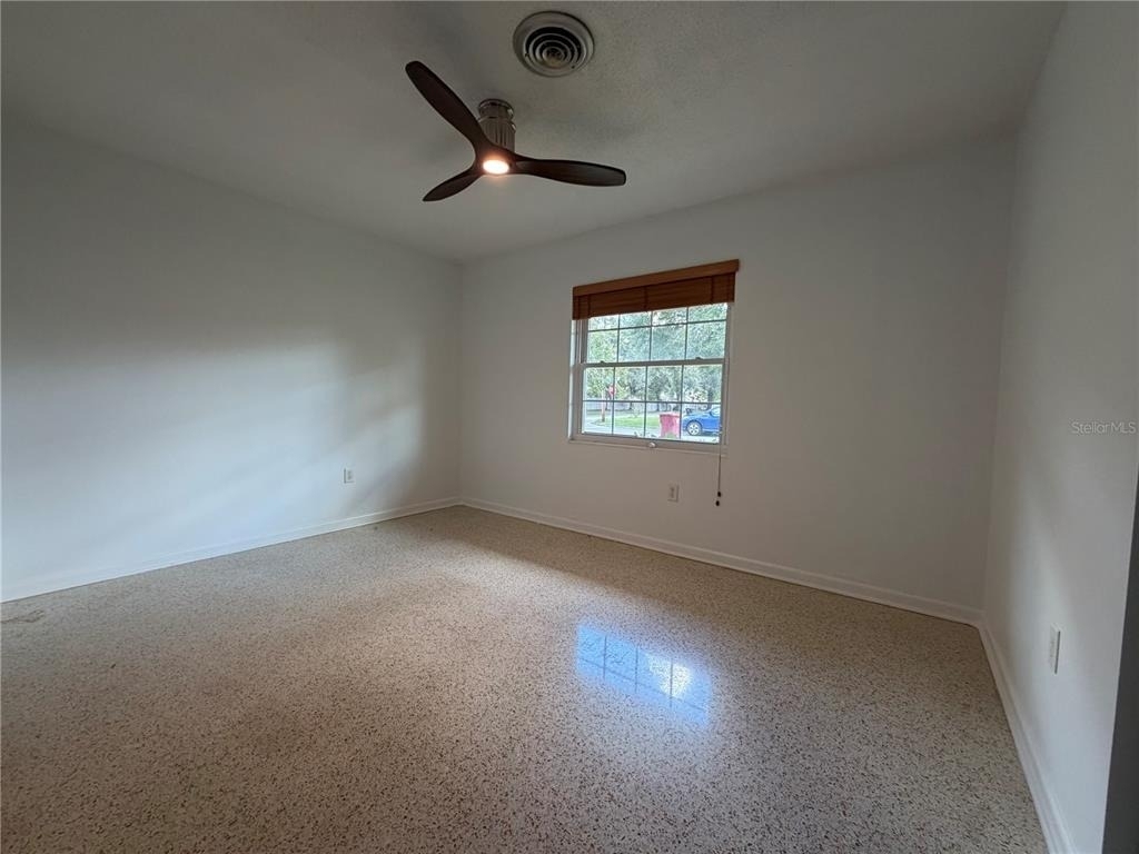 504 Adirondack Avenue - Photo 8