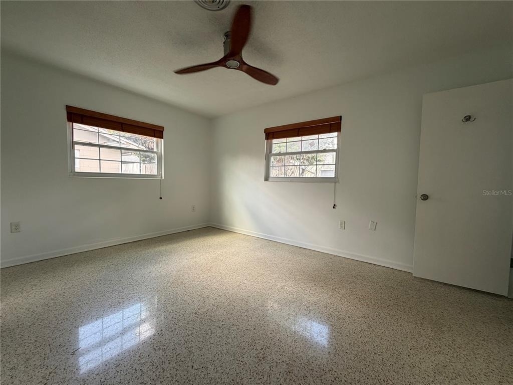 504 Adirondack Avenue - Photo 6