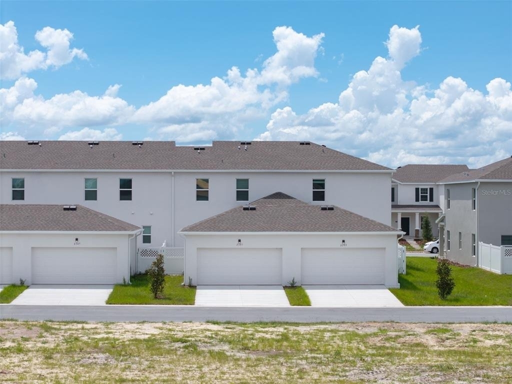 2301 White Buffalo Street - Photo 1