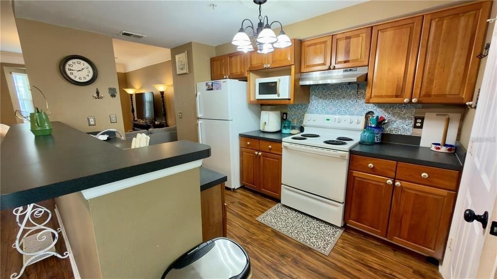6624 Time Square Avenue - Photo 11