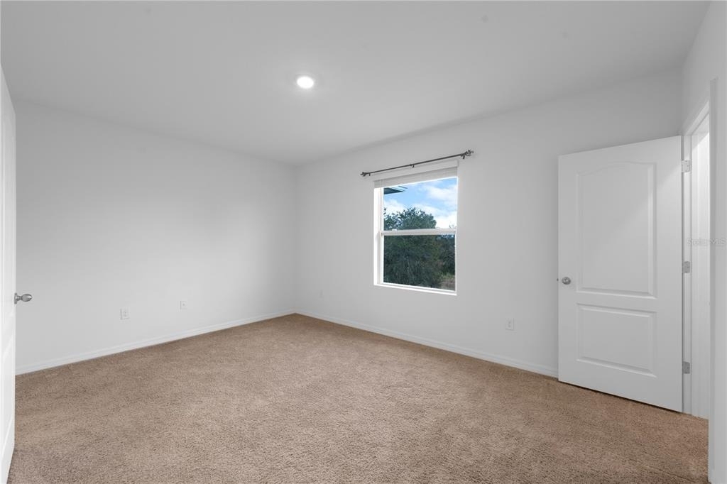 402 Feltrim Reserve Boulevard - Photo 8