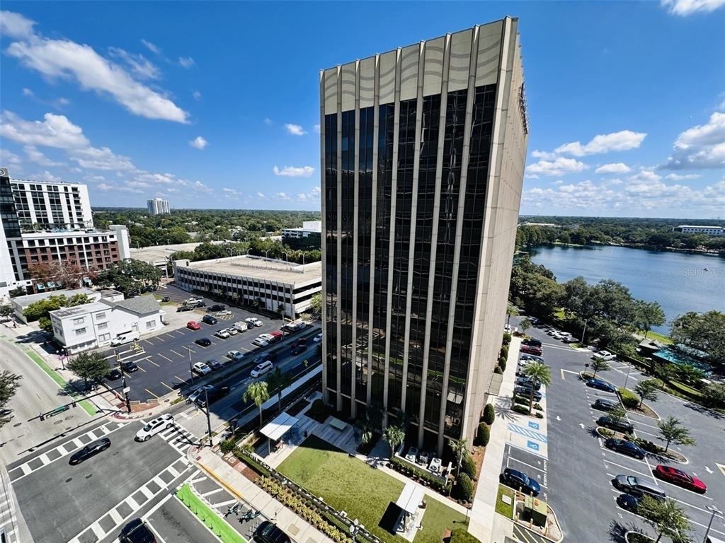 150 E Robinson Street - Photo 20