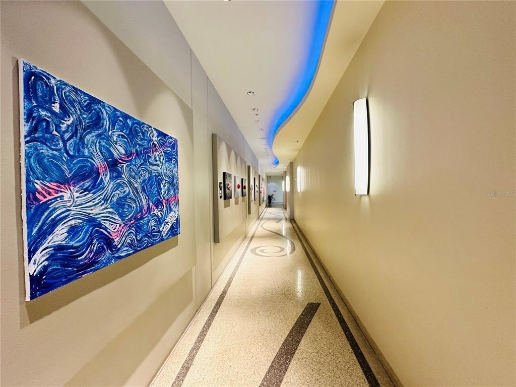 150 E Robinson Street - Photo 35