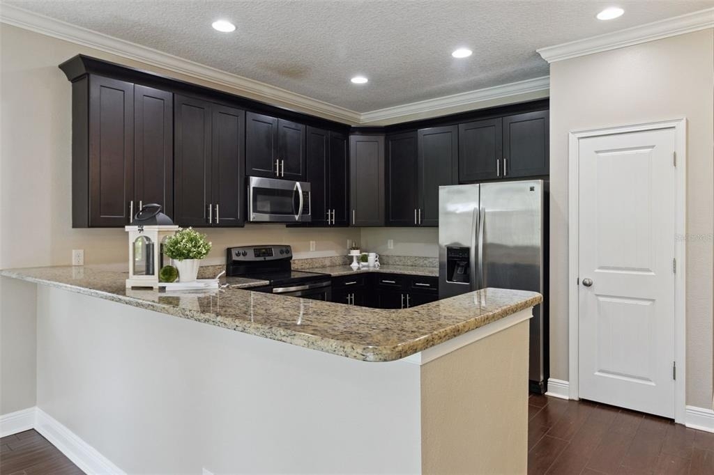 2544 Mayer Street - Photo 2