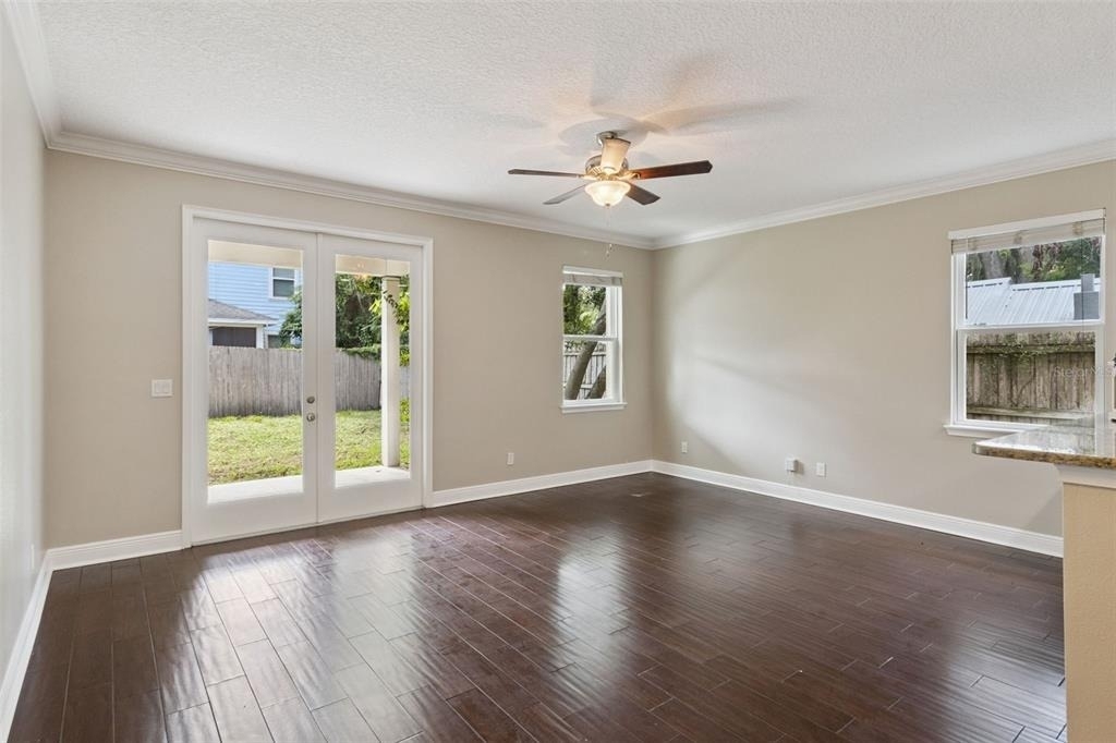 2544 Mayer Street - Photo 10