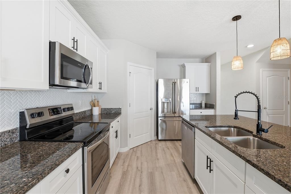 1895 Green Dragon Drive - Photo 11