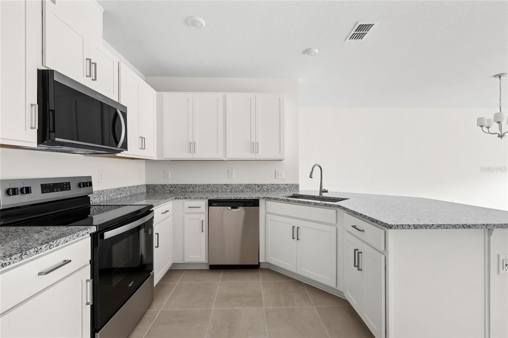 2804 Moonshadow Court - Photo 4