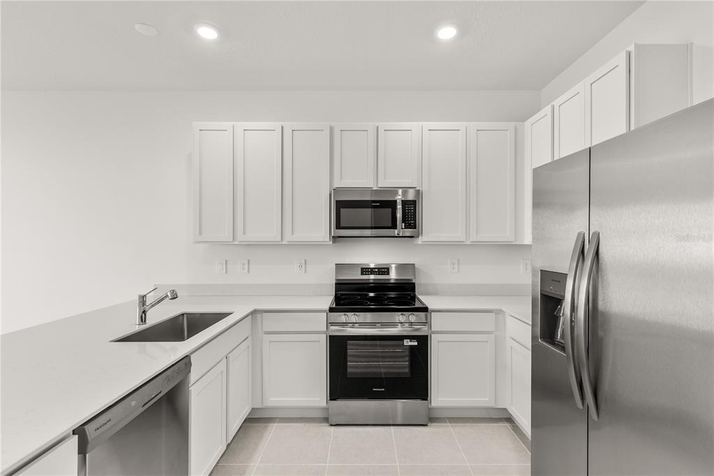 2717 Skyline Loop - Photo 6