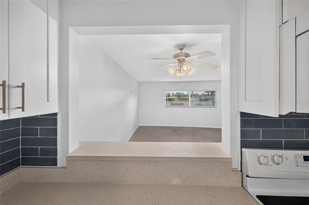 245 Center Road - Photo 5