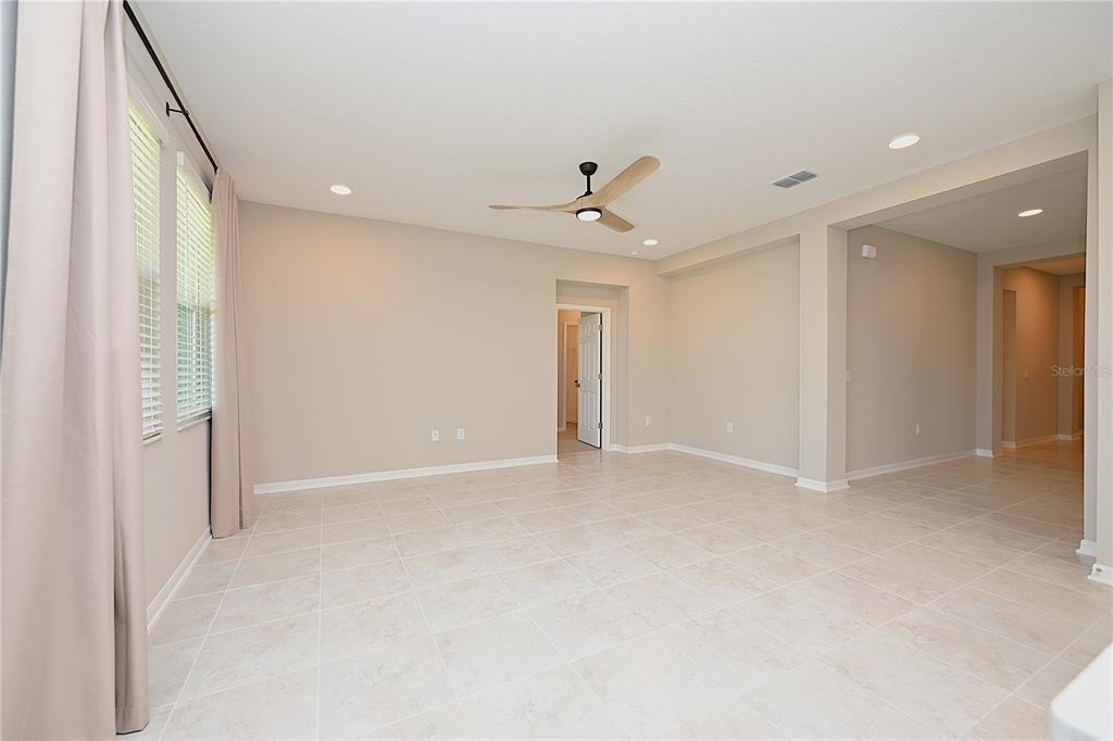 5507 Freesia Drive - Photo 10