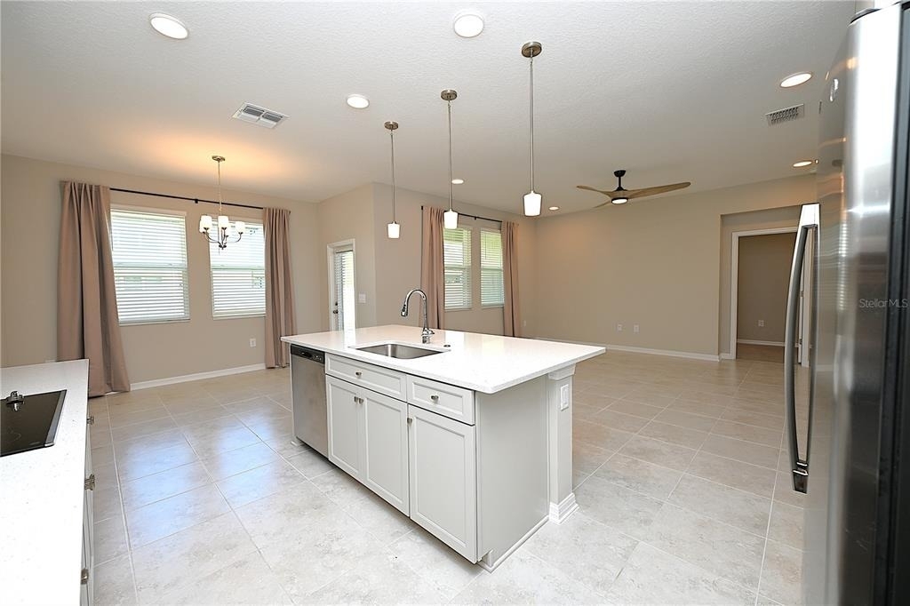 5507 Freesia Drive - Photo 5