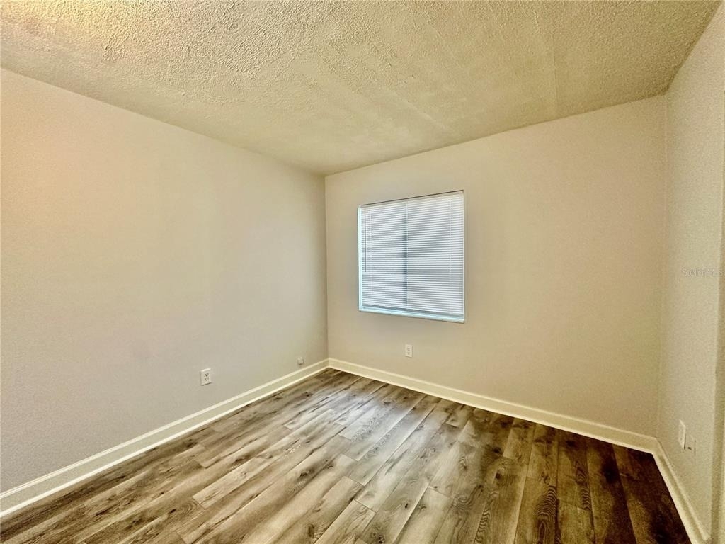 606 Pavare Court - Photo 11