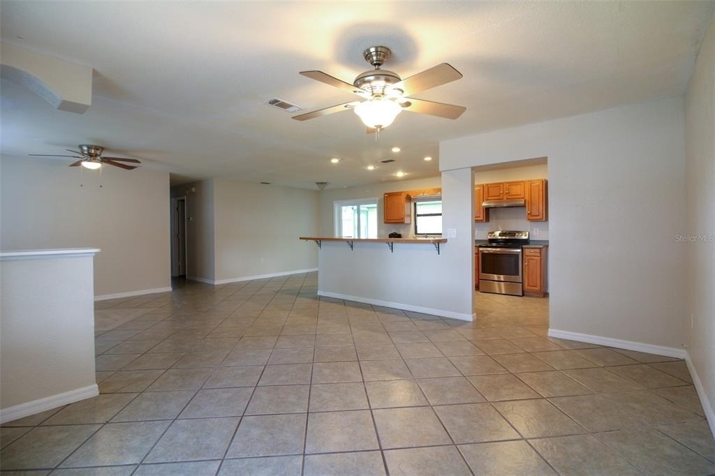 5619 6th Street Se - Photo 6