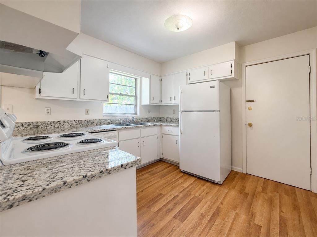 5631 Nw 29th Street - Photo 6