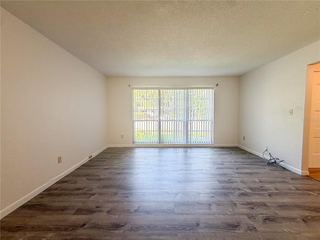 5631 Nw 29th Street - Photo 4
