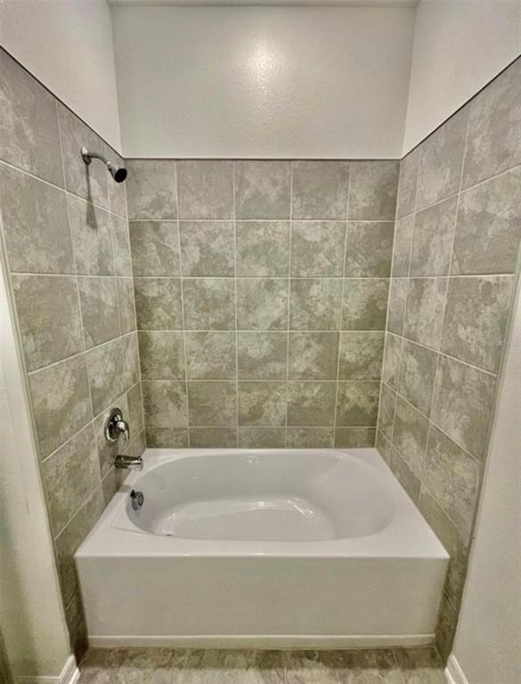 4033 Ambrose Avenue - Photo 8