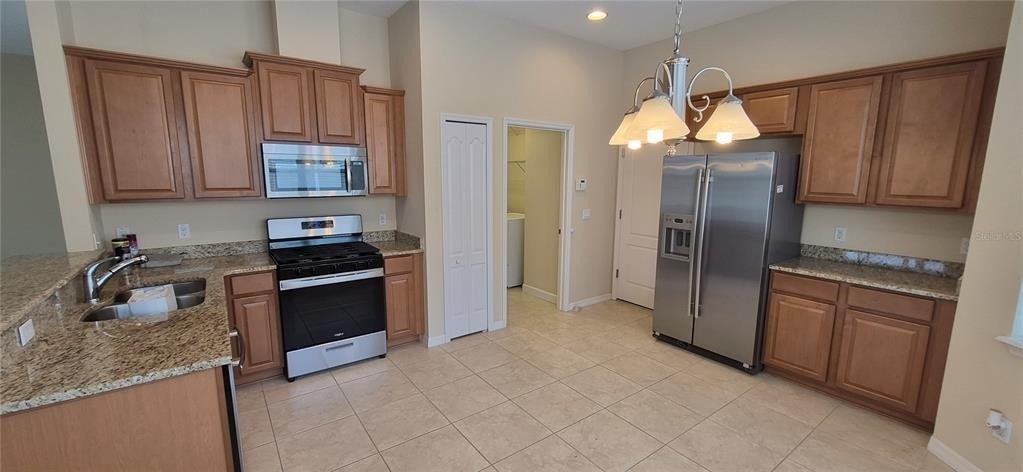 108 Flame Vine Way - Photo 8