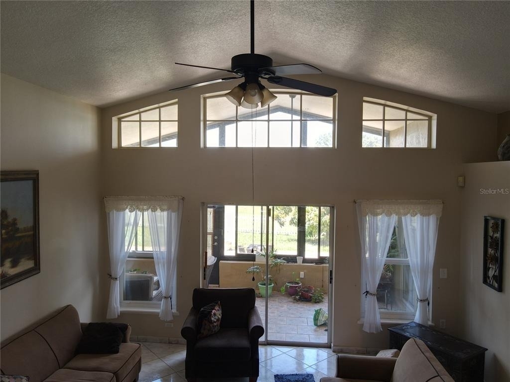 1717 Burnham Court - Photo 24