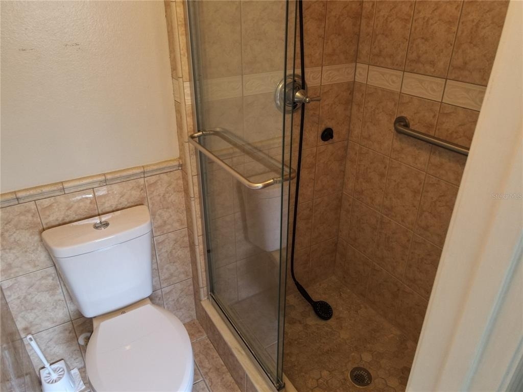1717 Burnham Court - Photo 29