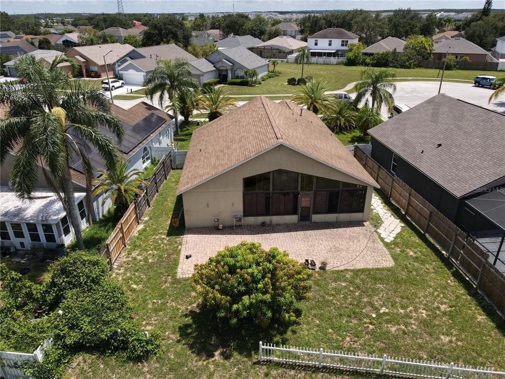 1717 Burnham Court - Photo 12