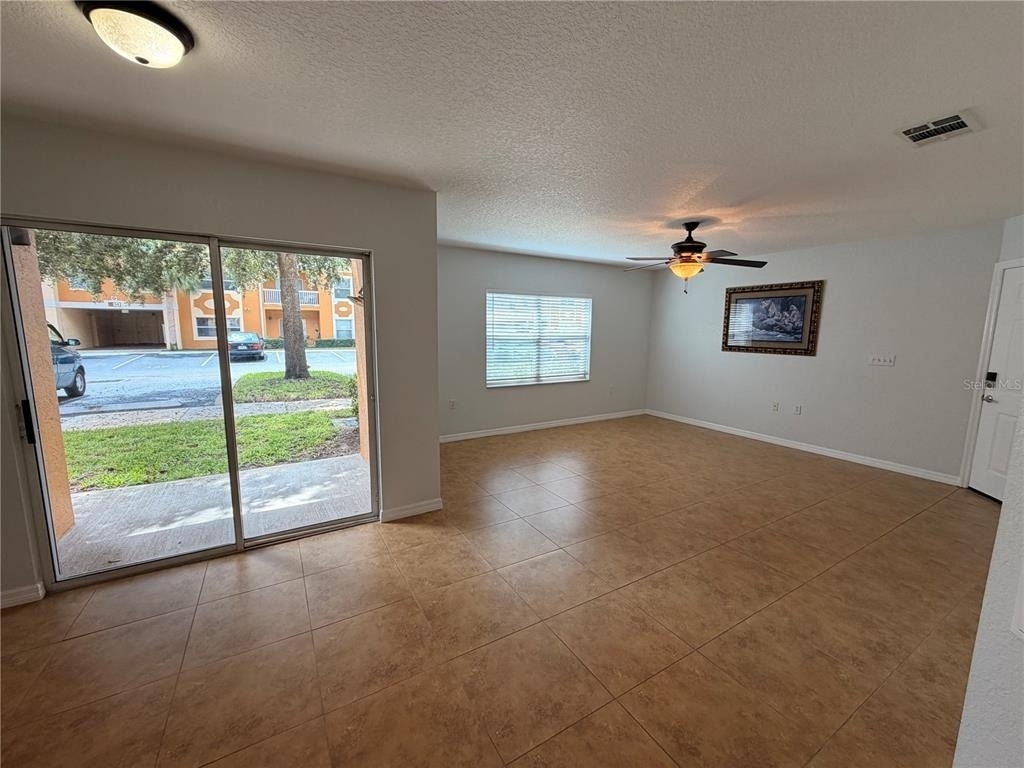 4600 E Moody Boulevard - Photo 4