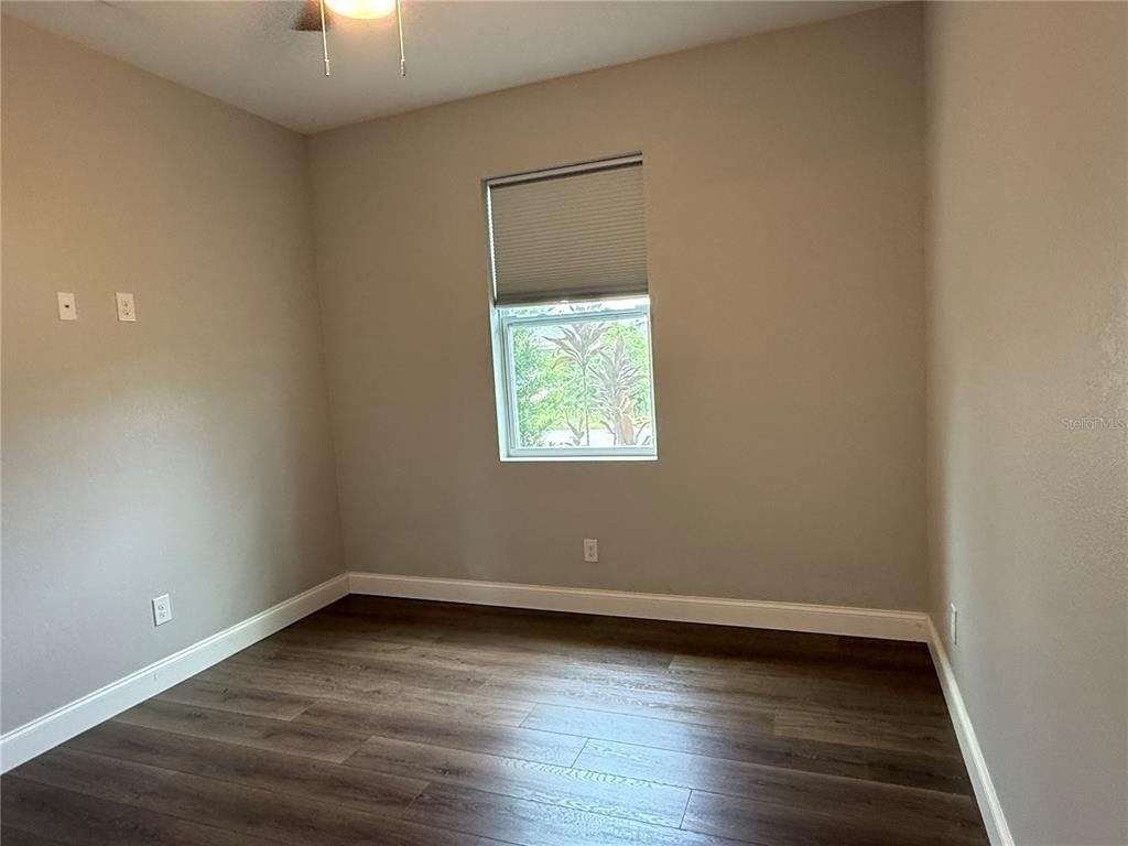 10371 Kidron Avenue - Photo 6
